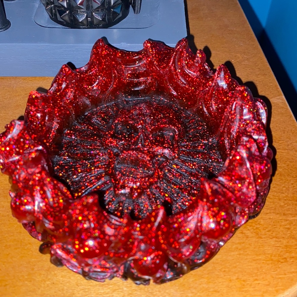 skull ashtray RESIN HANDMADE